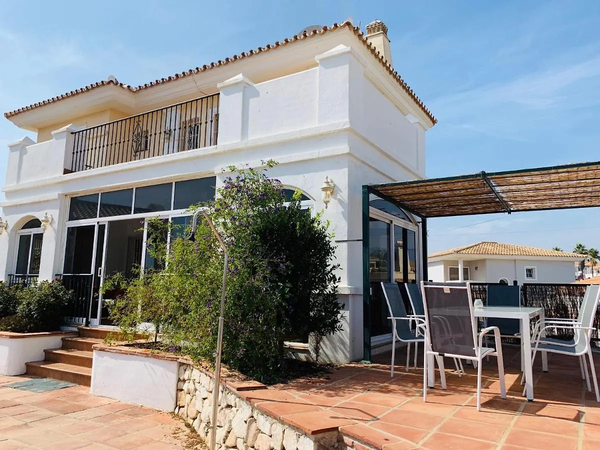 Beautiful Villa Walking Distance To Beach El Faro Fuengirola